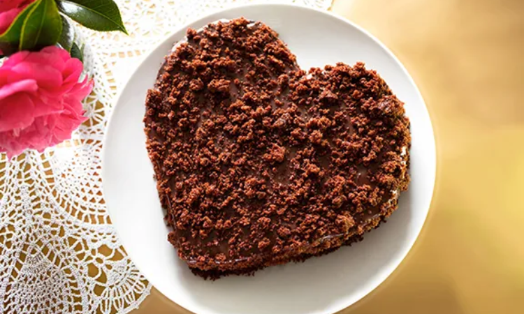 How to Bake a Heart-Shaped Chocolate Cake?